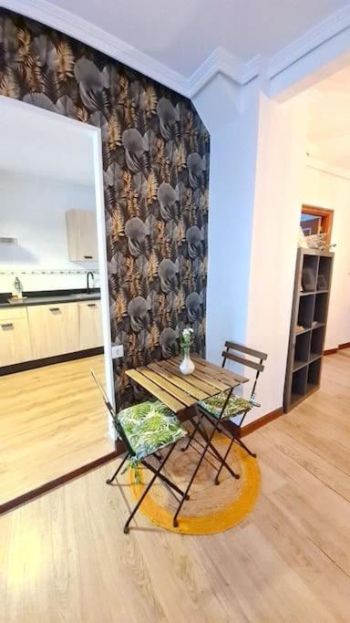 La Casita Verde. Metro Cerca Del Casco Viejo Bilbao Eksteriør billede